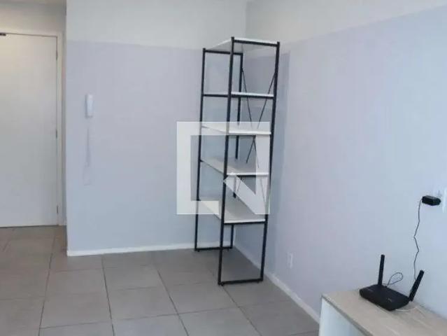 Apartamento aluguel em Região Imediata de Caraguatatuba-Ubatuba-São Sebastião, Região Metropolitana do Vale do Paraíba e Litoral Norte