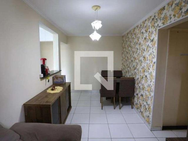 Apartamento aluguel em Paulo de Faria