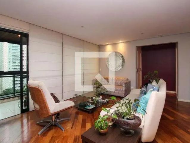 Apartamento aluguel em Região Imediata de São Paulo, Região Metropolitana de São Paulo