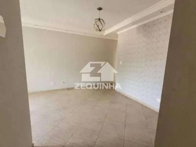 Apartamento aluguel em São Vicente