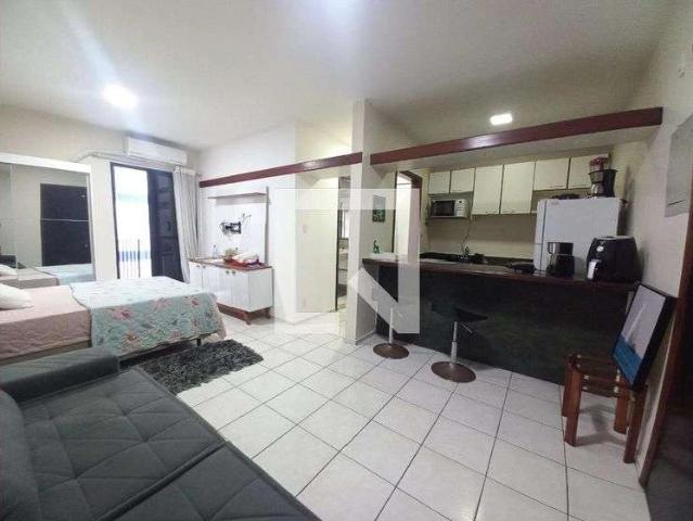 Apartamento aluguel em São Vicente