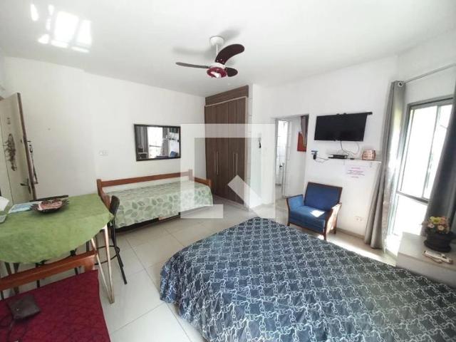 Apartamento aluguel em São Vicente