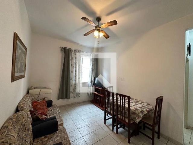 Apartamento aluguel em São Vicente