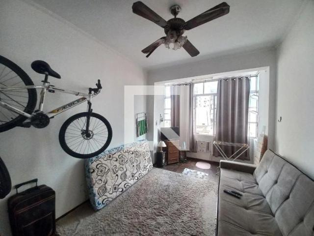 Apartamento aluguel em São Vicente