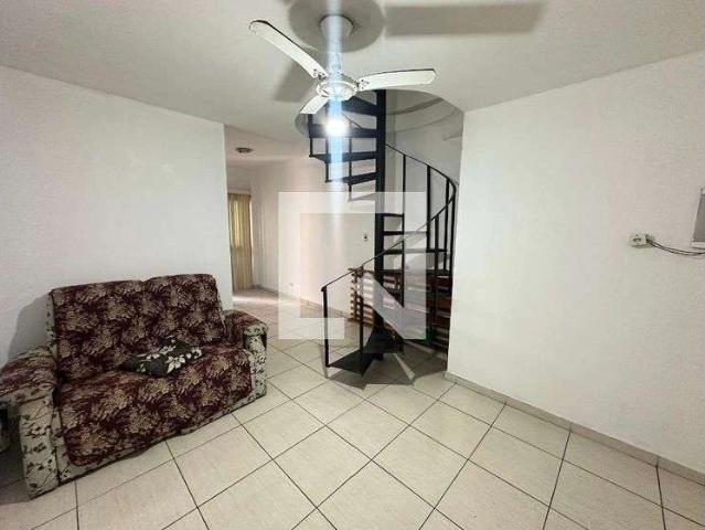 Apartamento aluguel em Região Imediata de Santos, Região Metropolitana da Baixada Santista