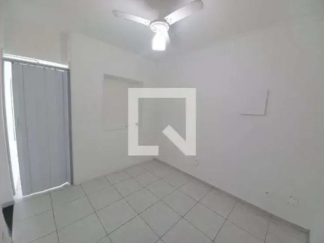 Apartamento aluguel em Região Imediata de Santos, Região Metropolitana da Baixada Santista