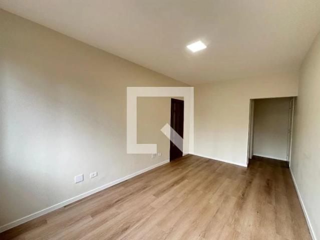 Apartamento aluguel em São Vicente