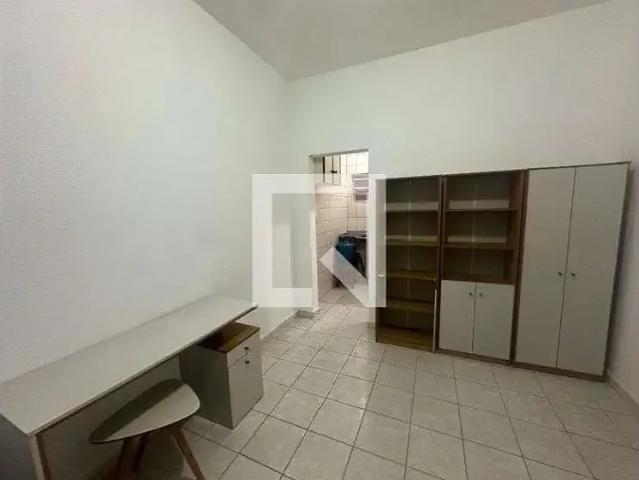 Apartamento aluguel em Região Imediata de Santos, Região Metropolitana da Baixada Santista