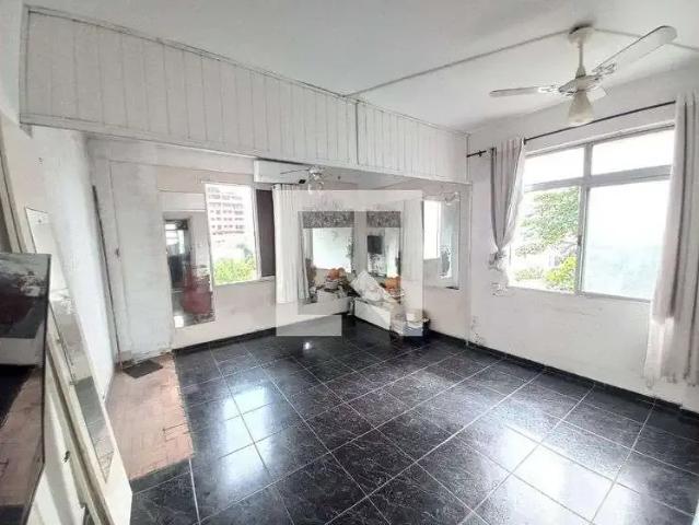 Apartamento aluguel em Região Imediata de Santos, Região Metropolitana da Baixada Santista