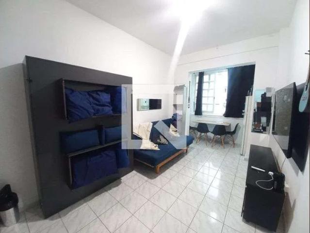 Apartamento aluguel em São Vicente