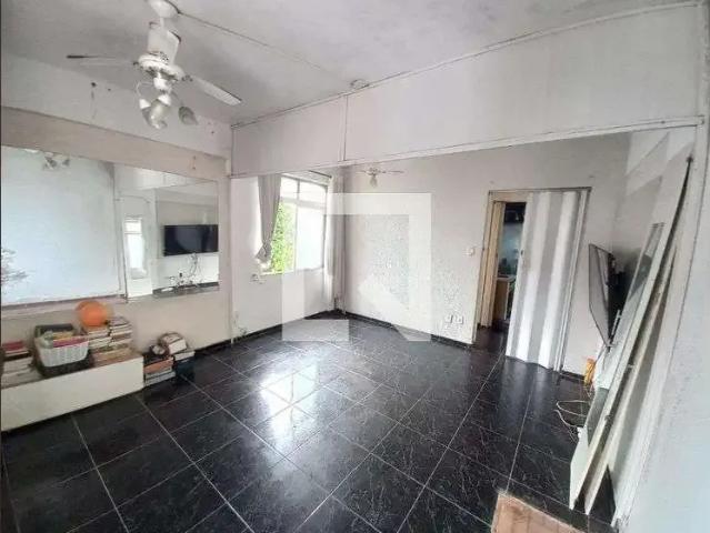 Apartamento aluguel em Região Imediata de Santos, Região Metropolitana da Baixada Santista