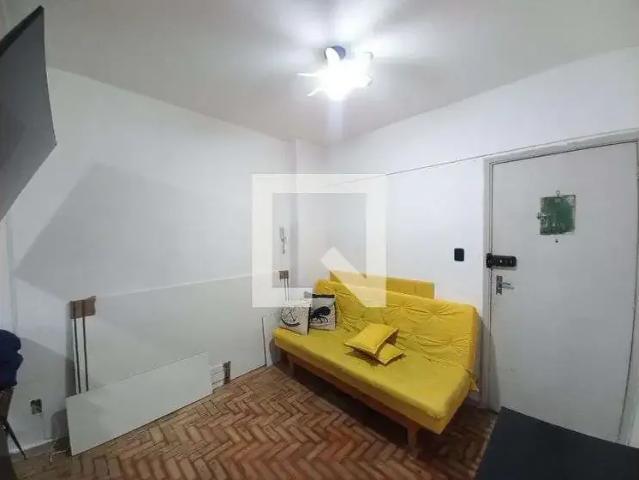Apartamento aluguel em Região Imediata de Santos, Região Metropolitana da Baixada Santista