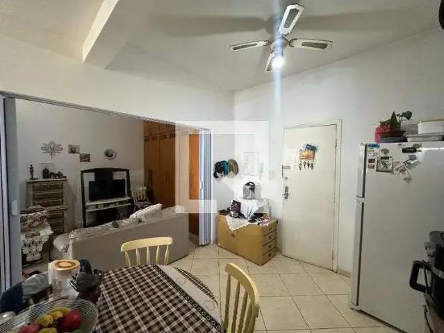 Apartamento aluguel em São Vicente