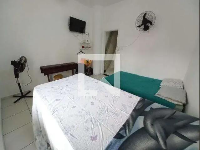 Apartamento aluguel em Região Imediata de Santos, Região Metropolitana da Baixada Santista
