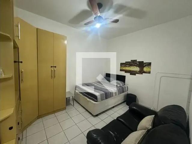 Apartamento aluguel em São Vicente