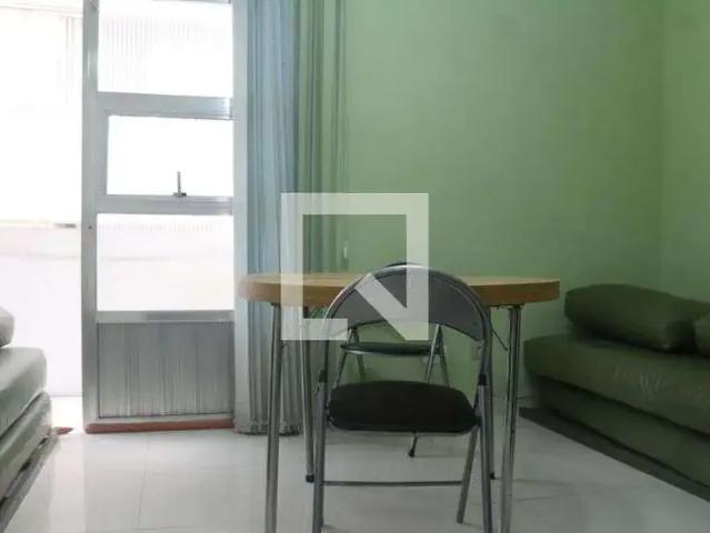 Apartamento aluguel em Região Imediata de Santos, Região Metropolitana da Baixada Santista