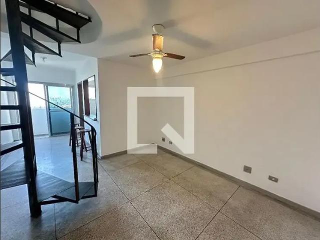 Apartamento aluguel em São Vicente
