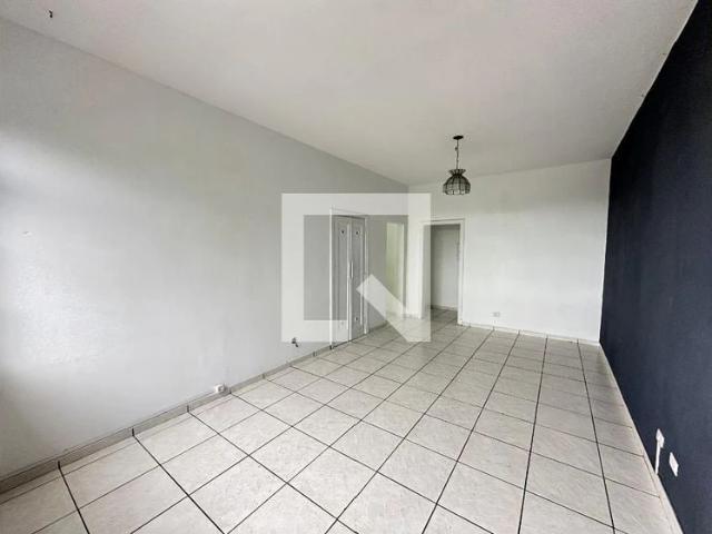 Apartamento aluguel em São Vicente