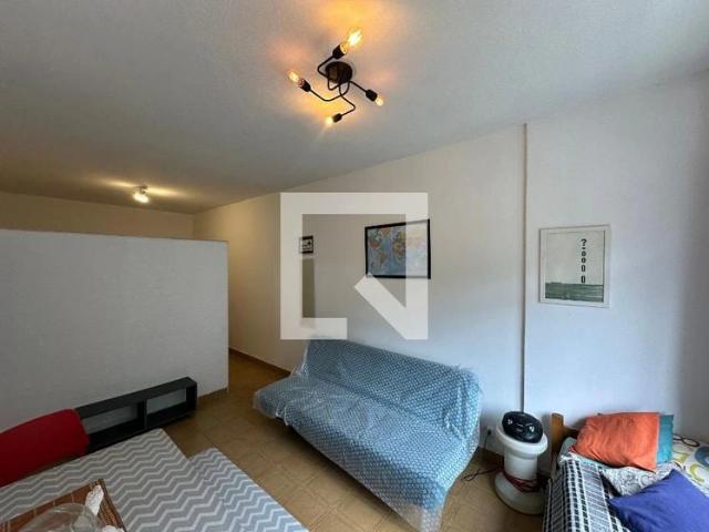 Apartamento aluguel em São Vicente