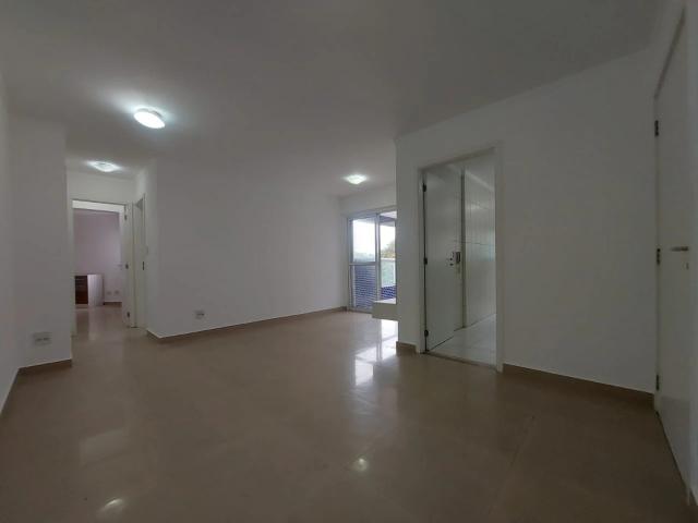 Apartamento aluguel em São Vicente