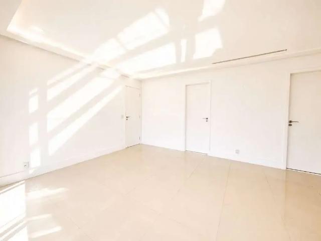 Apartamento aluguel em Região Geográfica Imediata de Salvador, Região Metropolitana de Salvador