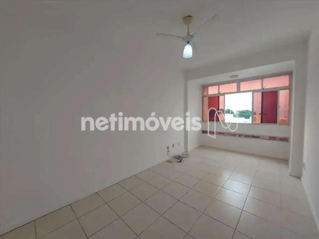 Apartamento aluguel em Região Geográfica Imediata de Salvador, Região Metropolitana de Salvador