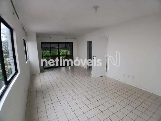 Apartamento aluguel em Região Geográfica Imediata de Salvador, Região Metropolitana de Salvador