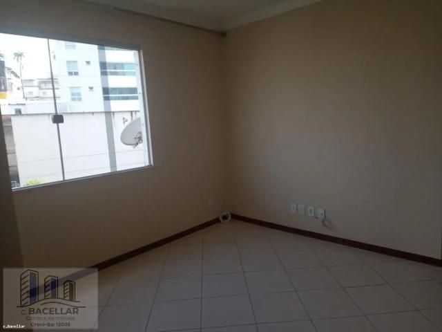 Apartamento aluguel em Região Geográfica Imediata de Salvador, Região Metropolitana de Salvador