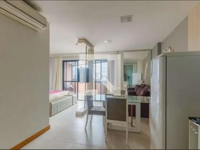 Apartamento aluguel em Região Geográfica Imediata de Salvador, Região Metropolitana de Salvador