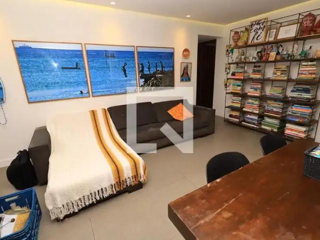 Apartamento aluguel em Região Geográfica Imediata de Salvador, Região Metropolitana de Salvador