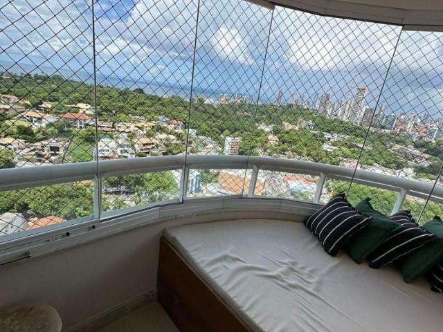 Apartamento aluguel em Região Geográfica Imediata de Salvador, Região Metropolitana de Salvador