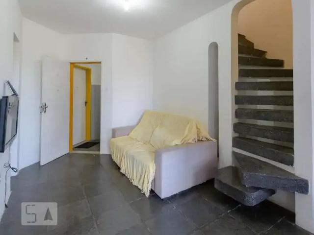 Apartamento aluguel em Região Geográfica Imediata de Salvador, Região Metropolitana de Salvador
