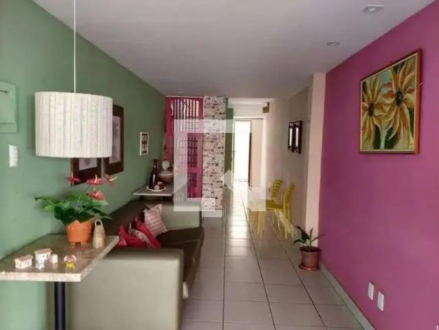 Apartamento aluguel em Região Geográfica Imediata de Salvador, Região Metropolitana de Salvador