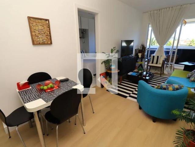 Apartamento aluguel em Região Geográfica Imediata de Salvador, Região Metropolitana de Salvador