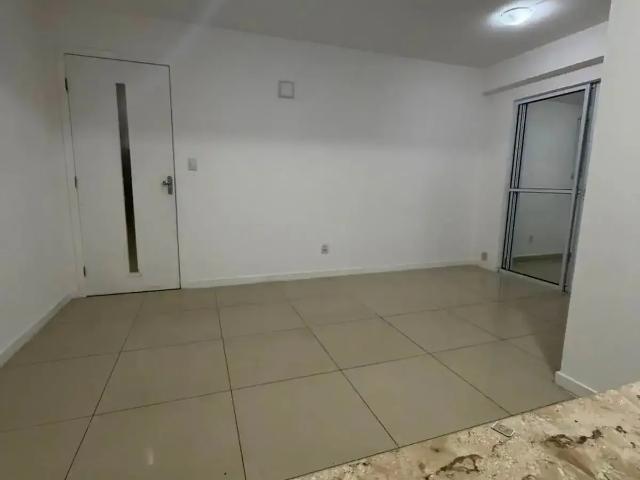 Apartamento aluguel em Região Geográfica Imediata de Salvador, Região Metropolitana de Salvador