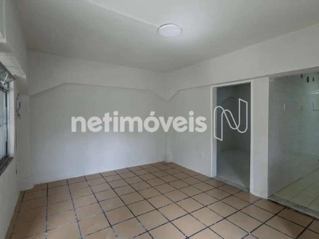 Apartamento aluguel em Região Geográfica Imediata de Salvador, Região Metropolitana de Salvador
