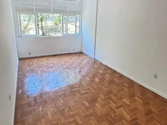 Apartamento aluguel em Região Geográfica Imediata de Salvador, Região Metropolitana de Salvador