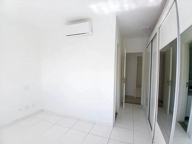 Apartamento aluguel em Região Geográfica Imediata de Salvador, Região Metropolitana de Salvador
