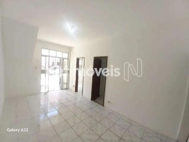 Apartamento aluguel em Região Geográfica Imediata de Salvador, Região Metropolitana de Salvador