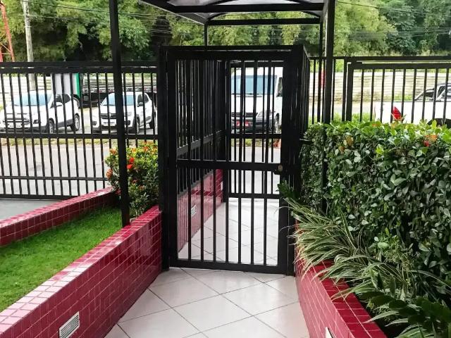 Apartamento aluguel em Região Geográfica Imediata de Salvador, Região Metropolitana de Salvador