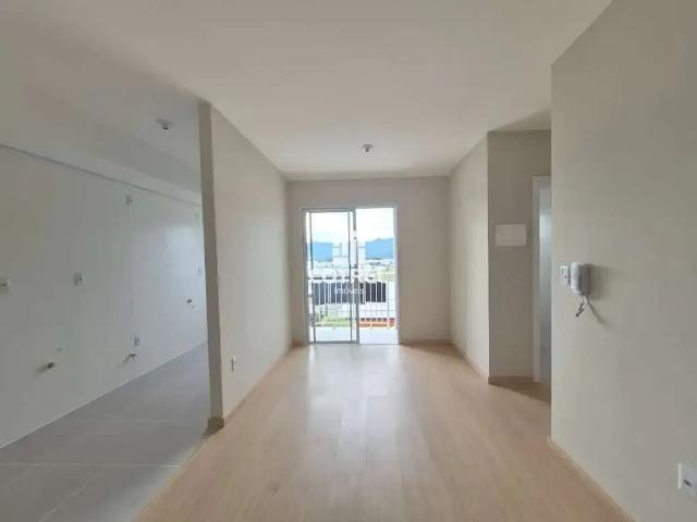 Apartamento aluguel em Região Geográfica Imediata de Santa Maria, Santa Maria