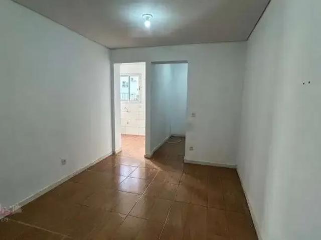 Apartamento aluguel em Região Geográfica Imediata de Santa Maria, Santa Maria