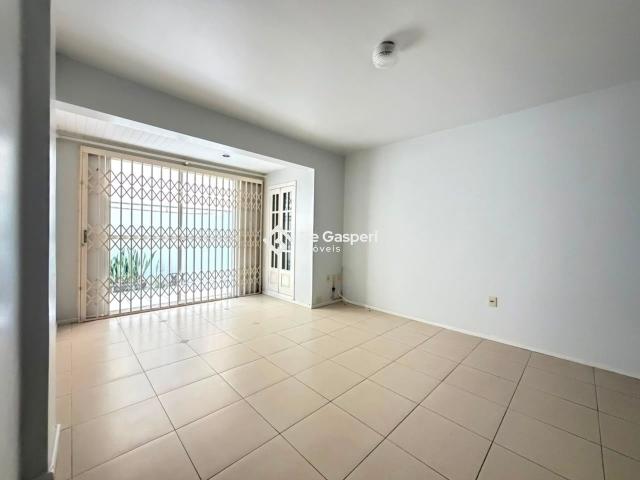 Apartamento aluguel em Região Geográfica Imediata de Santa Maria, Santa Maria