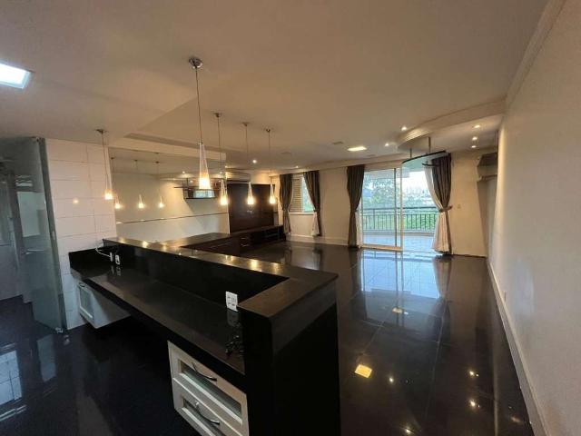 Apartamento aluguel em Santana de Parnaíba, Residencial Tamboré 10