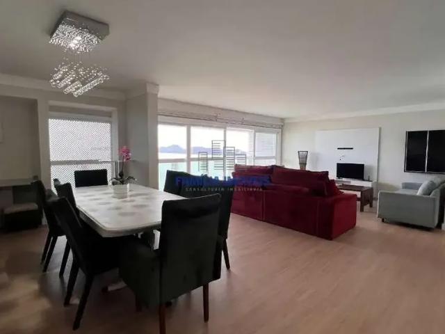 Apartamento aluguel em Região Imediata de Santos, Região Metropolitana da Baixada Santista