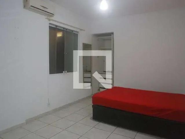 Apartamento aluguel em Região Imediata de Santos, Região Metropolitana da Baixada Santista
