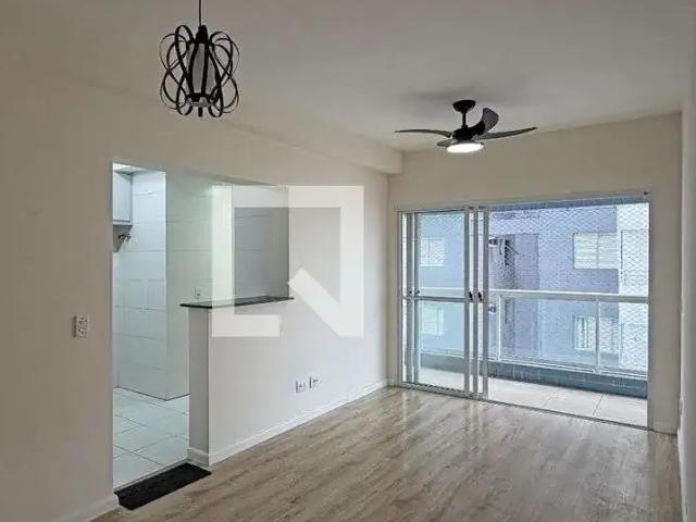 Apartamento aluguel em Região Imediata de Santos, Região Metropolitana da Baixada Santista