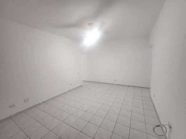 Apartamento aluguel em Região Imediata de Santos, Região Metropolitana da Baixada Santista