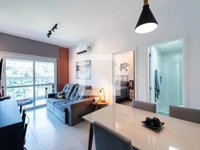 Apartamento aluguel em Região Imediata de Santos, Região Metropolitana da Baixada Santista