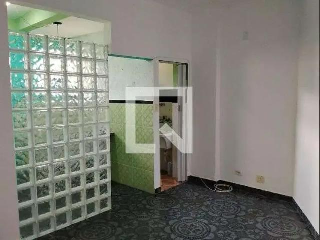 Apartamento aluguel em Região Imediata de Santos, Região Metropolitana da Baixada Santista